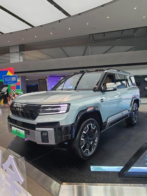 广州137比亚迪方程豹硬派越野的爆款，英菲尼迪35周年与你共成长